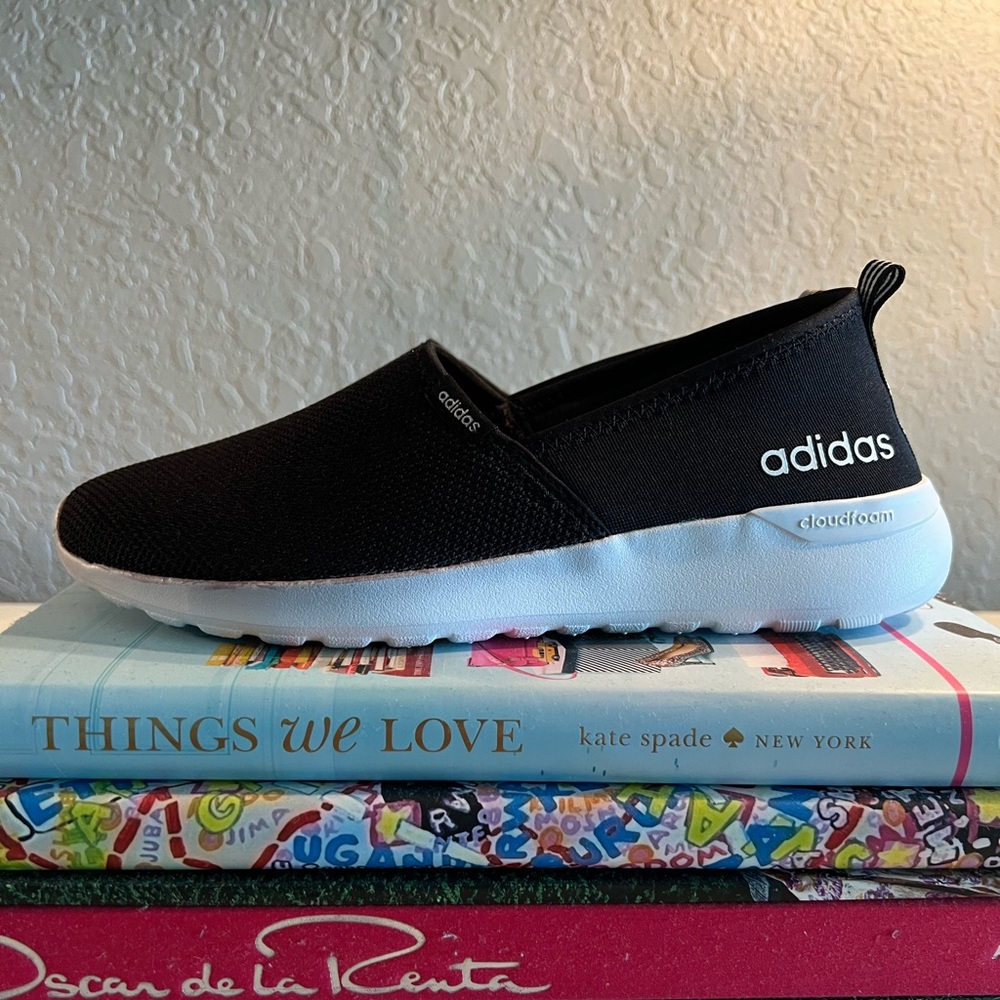 NWOT Adidas Cloudfoam Neo Slip On Women’s Size 9.5